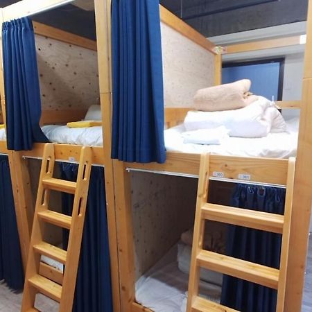 Bee-Hive Sugamo - Male Only Hostel Tokyo Exterior photo