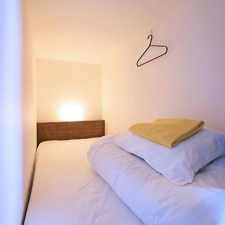 Bee-Hive Sugamo - Male Only Hostel Tokyo Exterior photo