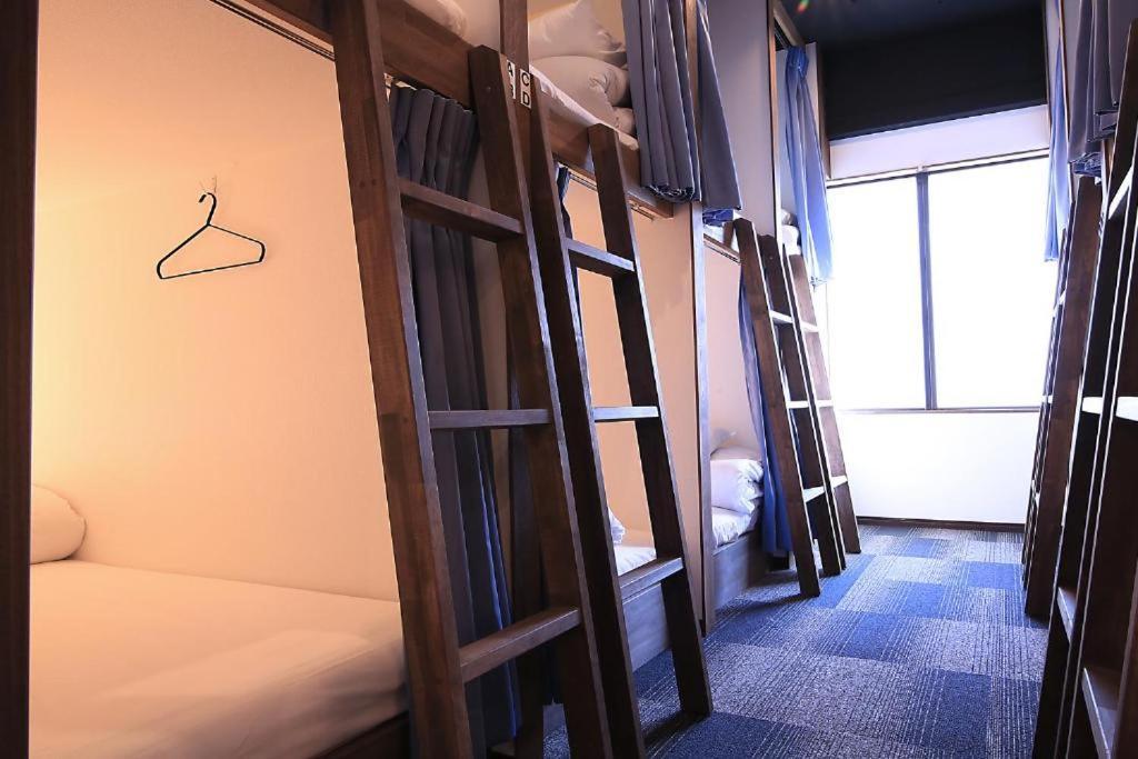 Bee-Hive Sugamo - Male Only Hostel Tokyo Exterior photo